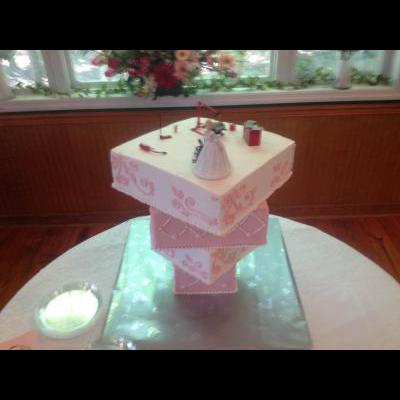 12-10-8-6 Upside Down Square Cake Stand Set